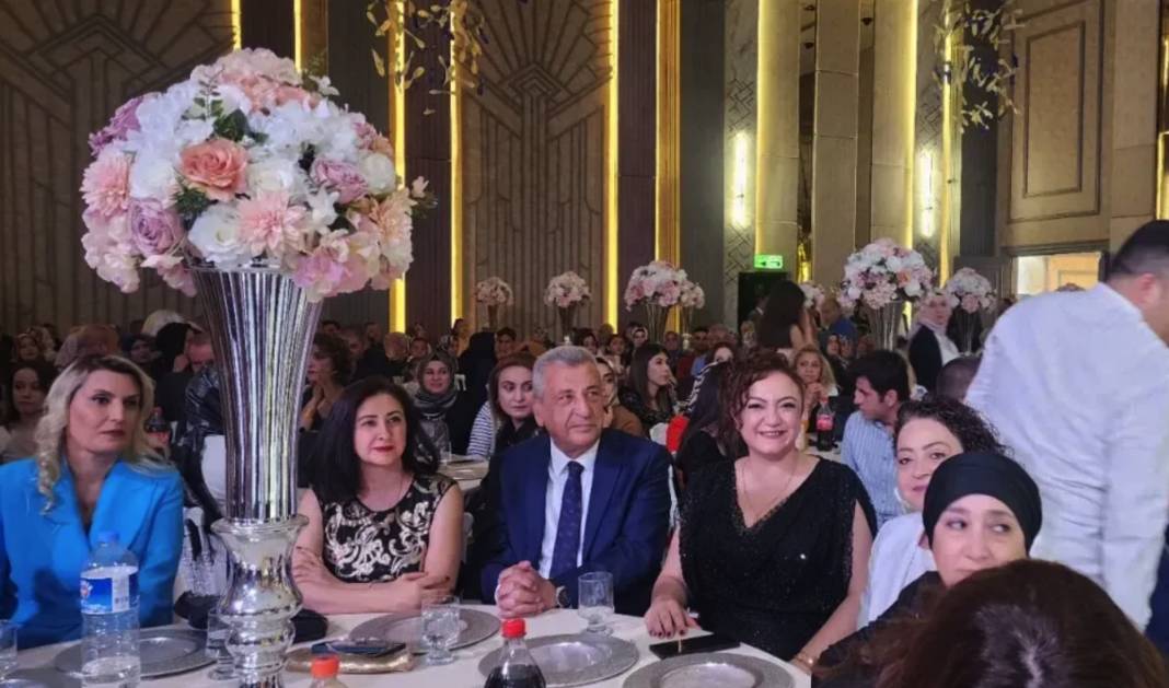Gaziantep Bu Düğünü Konuşuyor! Muhteşem Düğüne Gaziantep Siyaset Ve İş Dünyası Akın Etti! 3